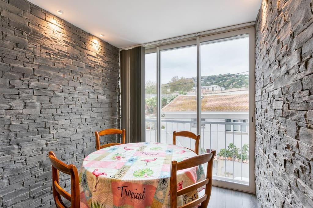 Appartement T4 Centre Ville Sete Tout Confort 3 Chambres Eksteriør billede